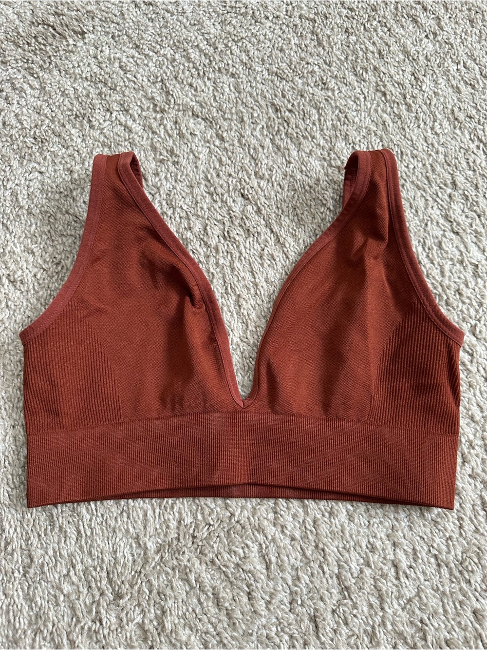 WeWoreWhat Deep V Seamless Bralette in Cinnamon Stick